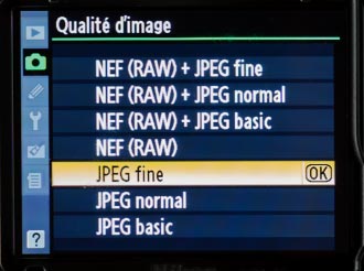 Choix du format de fichier des photos directement sur le boîtier : JPEG ou RAW