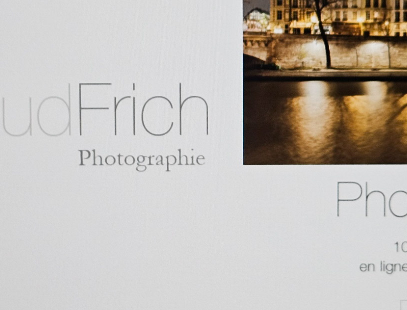 La traitement antireflet de l'écran ASUS PA27UCGE marque très légèrement les pixels La traitement antireflet de l'écran ASUS PA27UCGE marque très légèrement les pixels