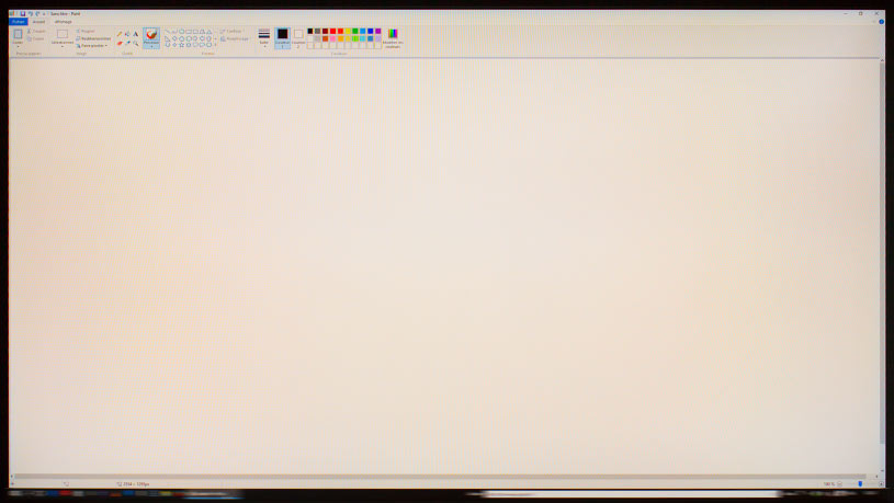 Mauvaise homogénéité de la dalle d'un BenQ SW2700PT Mauvaise homogénéité de la dalle d'un BenQ SW2700PT
